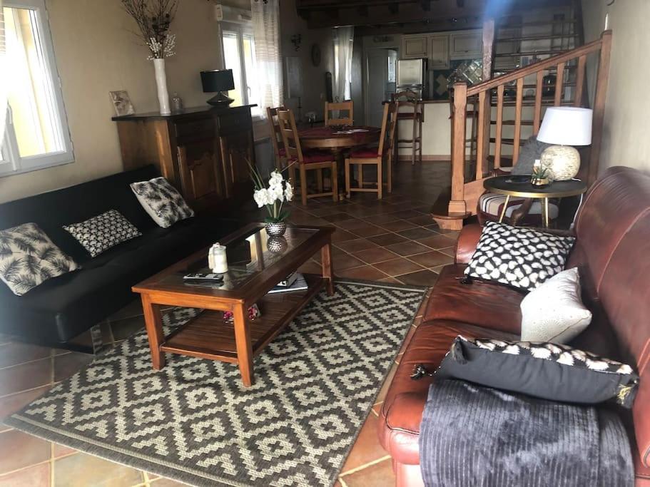 Gite Des Contes Madiran Bagian luar foto